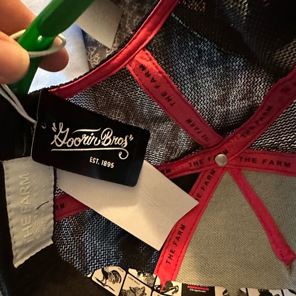 Goorin Bros Hat. Trippy. - Picture 2 of 4